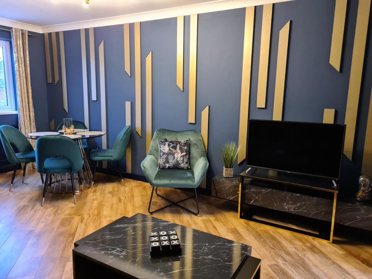 Stunning 2 Bed House Near Coastal Path/Lake/Beach Llanelli Extérieur photo
