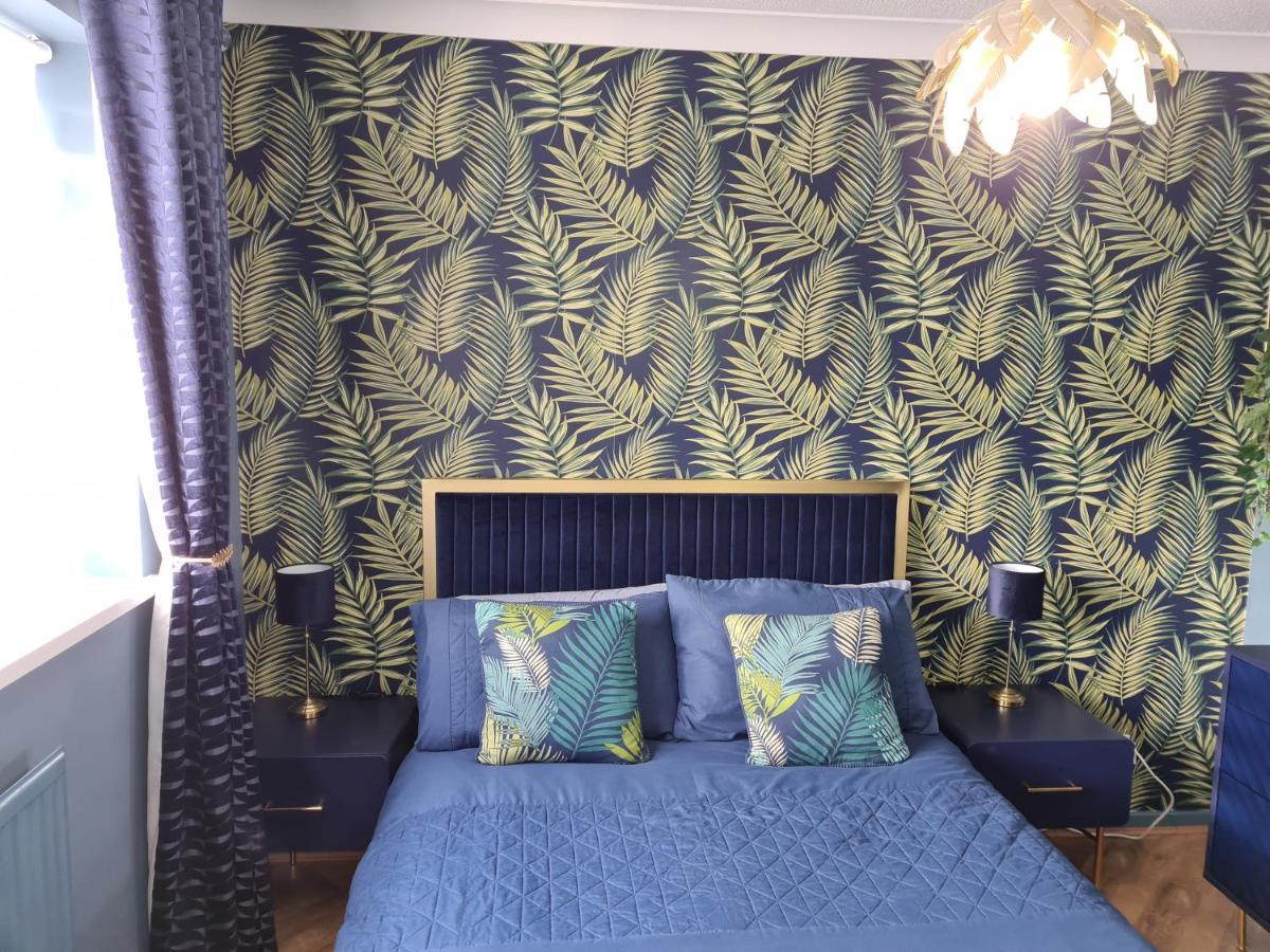 Stunning 2 Bed House Near Coastal Path/Lake/Beach Llanelli Extérieur photo